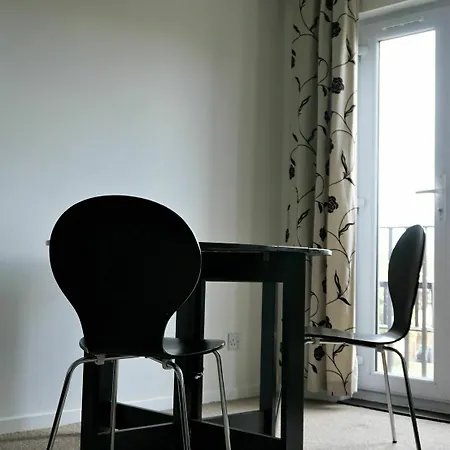 Great Meadow House Apartment